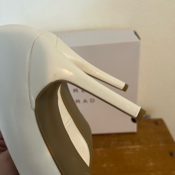 NIB LC Lauren White Pedal High Heels 8.5 - Picture 7 of 11